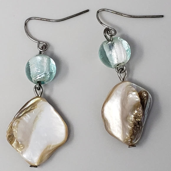 Natural Shell Drop Earrings - Picture 8 of 8